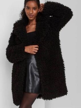 WILD FABLE BLACK FUZZY COAT SMALL